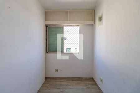 Quarto Reversível de apartamento à venda com 3 quartos, 79m² em Alphaville Industrial, Barueri