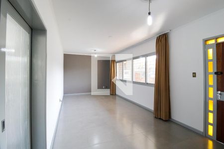 Sala de casa à venda com 3 quartos, 220m² em Centro, Canoas