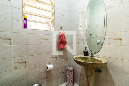 Lavabo de casa para alugar com 3 quartos, 211m² em Jardim Bonfiglioli, São Paulo