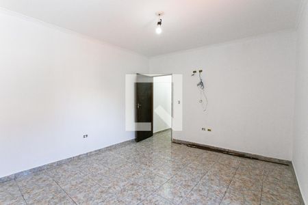 Quarto 1 de casa para alugar com 3 quartos, 180m² em Vila Granada, São Paulo