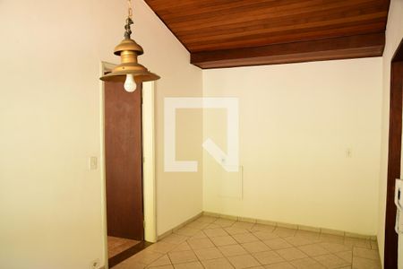 Copa  de casa de condomínio para alugar com 4 quartos, 280m² em Granja Viana Ii, Cotia