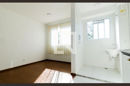 Sala/Cozinha de apartamento para alugar com 2 quartos, 41m² em Jardim Esmeralda, São Paulo