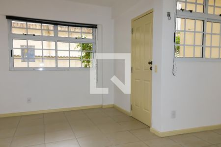 Sala de casa de condomínio à venda com 3 quartos, 94m² em Méier, Rio de Janeiro