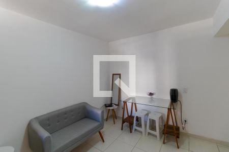 Sala de kitnet/studio para alugar com 1 quarto, 40m² em Centro, Campinas