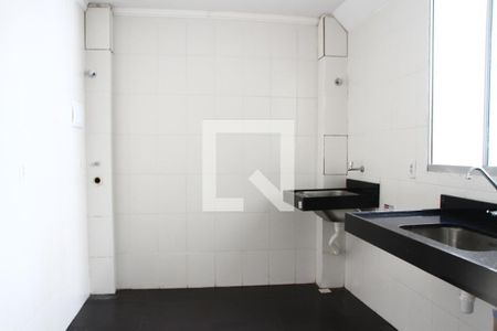 Cozinha de apartamento para alugar com 2 quartos, 45m² em Vila Cosmopolita, São Paulo