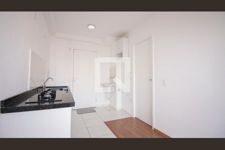 Sala e Cozinha de apartamento para alugar com 1 quarto, 31m² em Vila Tolstoi, São Paulo