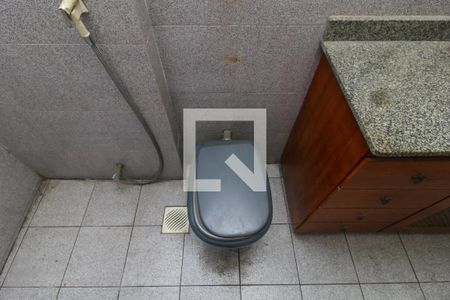 Apartamento à venda com 360m², 4 quartos e 1 vaga Apartamento à venda com 360m², 4 quartos e 1 vagaBanheiro Social 2