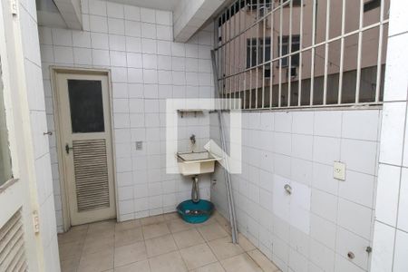 Apartamento à venda com 360m², 4 quartos e 1 vaga Apartamento à venda com 360m², 4 quartos e 1 vagaÁrea de Serviço