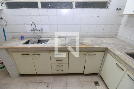 Apartamento à venda com 360m², 4 quartos e 1 vaga Apartamento à venda com 360m², 4 quartos e 1 vagaCozinha - Armários