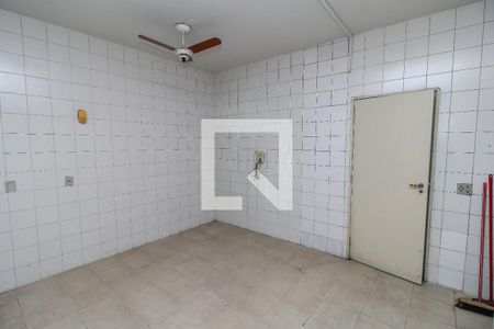 Apartamento à venda com 360m², 4 quartos e 1 vaga Apartamento à venda com 360m², 4 quartos e 1 vagaCozinha - Armários