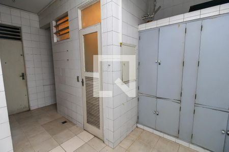 Apartamento à venda com 360m², 4 quartos e 1 vaga Apartamento à venda com 360m², 4 quartos e 1 vagaÁrea de Serviço