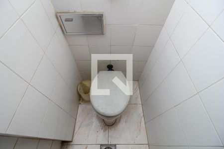 Apartamento à venda com 360m², 4 quartos e 1 vaga Apartamento à venda com 360m², 4 quartos e 1 vagaLavabo