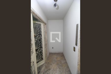 Apartamento à venda com 360m², 4 quartos e 1 vaga Apartamento à venda com 360m², 4 quartos e 1 vagaHall de Entrada