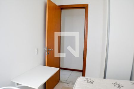 Quarto 1 de apartamento para alugar com 3 quartos, 68m² em Itapuã, Salvador