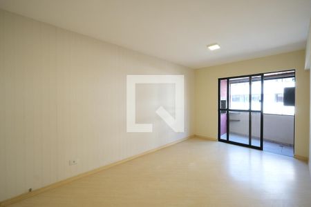 Sala de apartamento para alugar com 3 quartos, 79m² em Portão, Curitiba