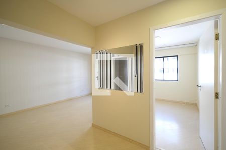 Sala de apartamento para alugar com 3 quartos, 79m² em Portão, Curitiba