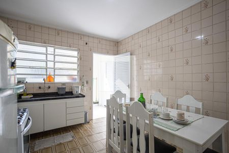 Cozinha de casa à venda com 3 quartos, 129m² em Vila Osasco, Osasco