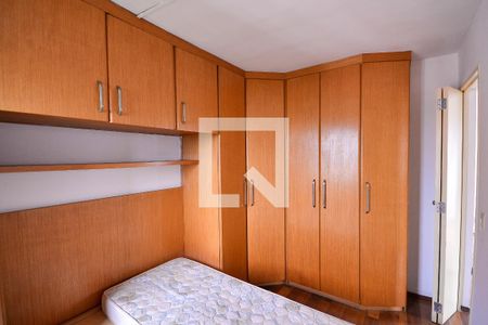 Quarto 1 de apartamento à venda com 2 quartos, 57m² em Vila Vermelha, São Paulo