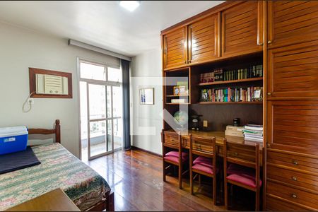 Quarto 1 de apartamento à venda com 4 quartos, 220m² em Icaraí, Niterói