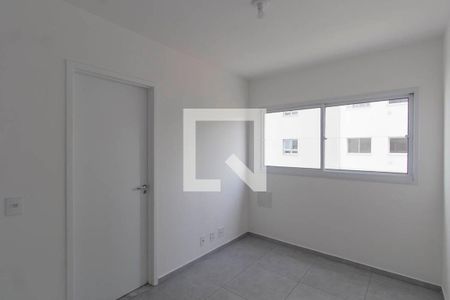 Sala de apartamento para alugar com 2 quartos, 37m² em Vila Pierina, São Paulo