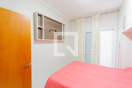 Suíte  de apartamento à venda com 2 quartos, 60m² em Vila Sao Pedro, Santo André