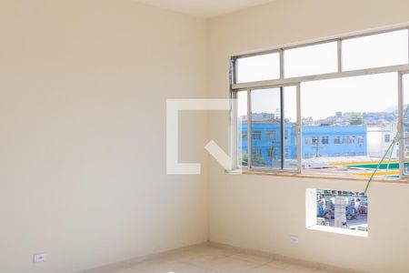 Sala/Quarto de apartamento para alugar com 1 quarto, 32m² em Pilares, Rio de Janeiro