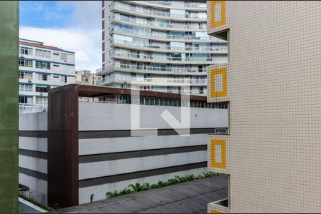 Vista de apartamento para alugar com 3 quartos, 130m² em Pompéia, Santos