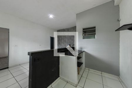 Cozinha de casa para alugar com 2 quartos, 54m² em Vila Alpina, São Paulo