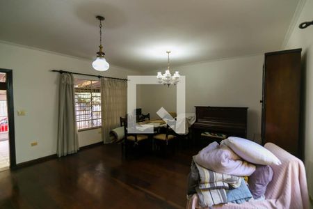 Sala de casa para alugar com 3 quartos, 160m² em Jardim Miriam, São Paulo