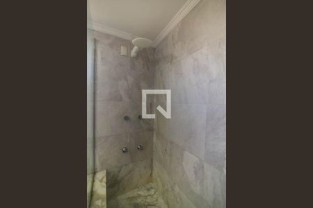 Apartamento para alugar com 320m², 3 quartos e 5 vagas Apartamento para alugar com 320m², 3 quartos e 5 vagasBanheiro da Suíte 3