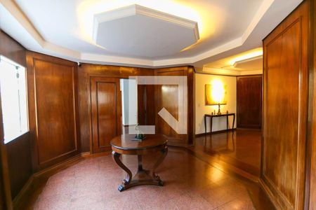 Apartamento para alugar com 320m², 3 quartos e 5 vagas Apartamento para alugar com 320m², 3 quartos e 5 vagasÁrea comum