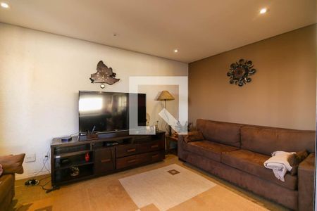 Apartamento para alugar com 320m², 3 quartos e 5 vagas Apartamento para alugar com 320m², 3 quartos e 5 vagasSala de TV