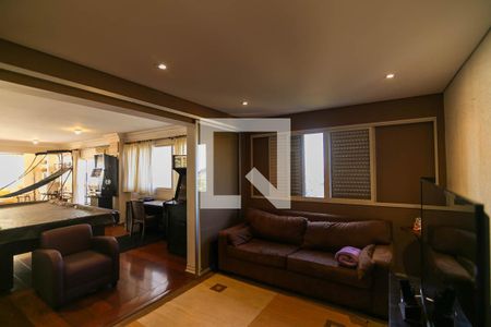 Apartamento para alugar com 320m², 3 quartos e 5 vagas Apartamento para alugar com 320m², 3 quartos e 5 vagasSala de TV