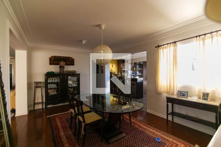 Apartamento para alugar com 320m², 3 quartos e 5 vagas Apartamento para alugar com 320m², 3 quartos e 5 vagasSala de Jantar