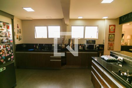 Apartamento para alugar com 320m², 3 quartos e 5 vagas Apartamento para alugar com 320m², 3 quartos e 5 vagasCozinha