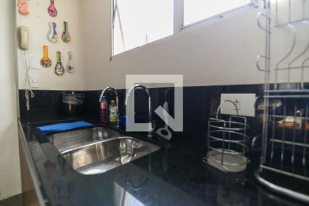 Apartamento para alugar com 320m², 3 quartos e 5 vagas Apartamento para alugar com 320m², 3 quartos e 5 vagasCozinha - Torneira