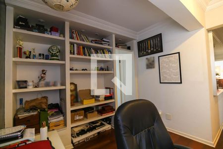 Apartamento para alugar com 320m², 3 quartos e 5 vagas Apartamento para alugar com 320m², 3 quartos e 5 vagasEscritório