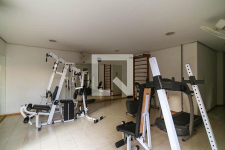 Apartamento para alugar com 320m², 3 quartos e 5 vagas Apartamento para alugar com 320m², 3 quartos e 5 vagasÁrea comum - Academia