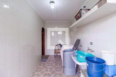 Casa à venda com 432m², 4 quartos e 8 vagas Casa à venda com 432m², 4 quartos e 8 vagasÁrea de Serviço