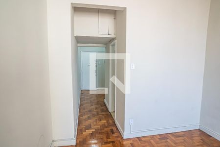 Corredor de apartamento para alugar com 1 quarto, 35m² em Centro, Rio de Janeiro