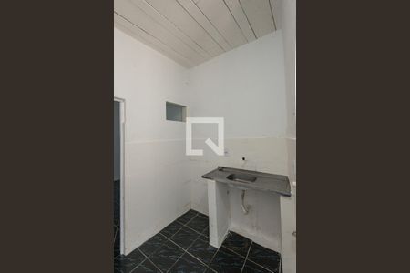 Cozinha de kitnet/studio para alugar com 1 quarto, 25m² em Gardênia Azul, Rio de Janeiro