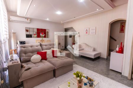 Sala de Estar de apartamento à venda com 3 quartos, 226m² em Penha Circular, Rio de Janeiro