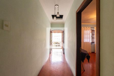 Corredor de casa para alugar com 4 quartos, 300m² em Campo Grande, Rio de Janeiro