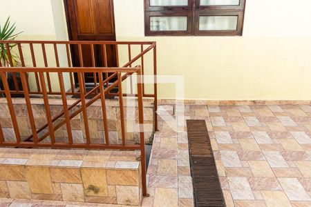 Vista da sala de casa de condomínio para alugar com 2 quartos, 67m² em Jardim Dayse, Ferraz de Vasconcelos