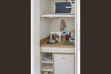 Studio para alugar com 30m², 1 quarto e 1 vaga Studio para alugar com 30m², 1 quarto e 1 vagaCozinha