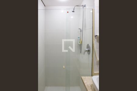 Studio para alugar com 30m², 1 quarto e 1 vaga Studio para alugar com 30m², 1 quarto e 1 vagaBanheiro