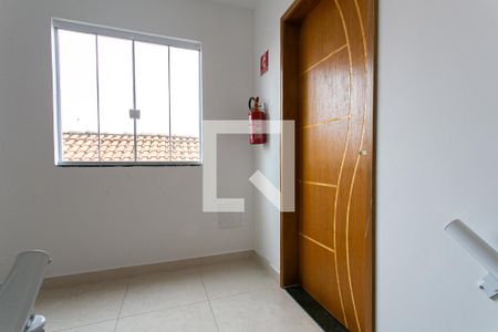 Apartamento à venda com 44m², 2 quartos e sem vaga Apartamento à venda com 44m², 2 quartos e sem vagaEntrada do Apartamento