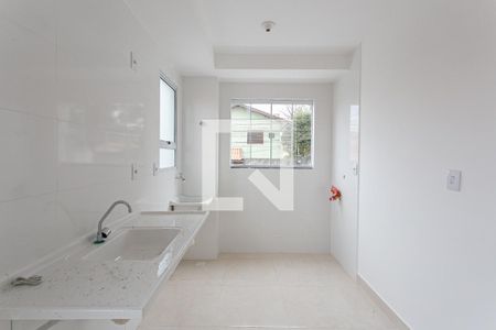 Apartamento à venda com 44m², 2 quartos e sem vaga Apartamento à venda com 44m², 2 quartos e sem vagaCozinha e Área de Serviço