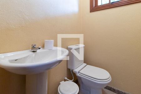 Lavabo 2 de casa à venda com 3 quartos, 385m² em Ipanema, Porto Alegre