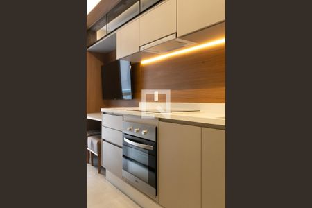 Sala e Cozinha de apartamento para alugar com 1 quarto, 33m² em Pinheiros, São Paulo